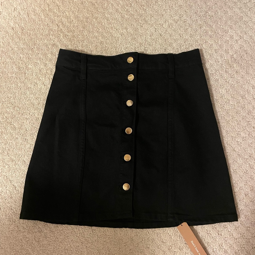 BRAND NEW W TAG** Reformation Skirt